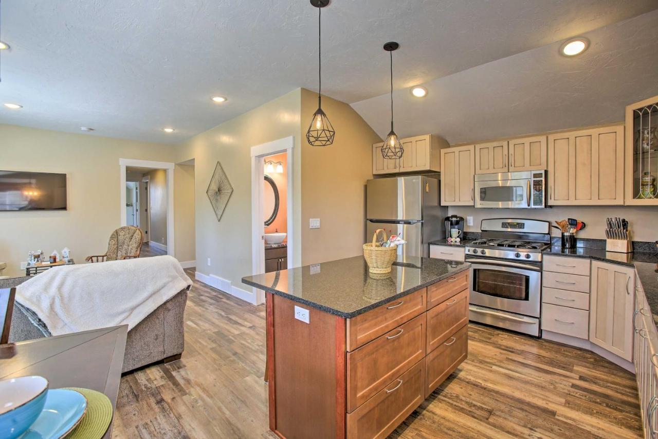 Cozy And Urban Ludington Apt About 1 Mi To Lake Michigan Extérieur photo